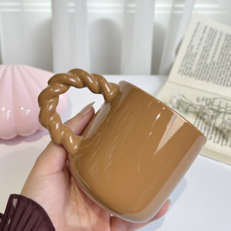 Twist Mug