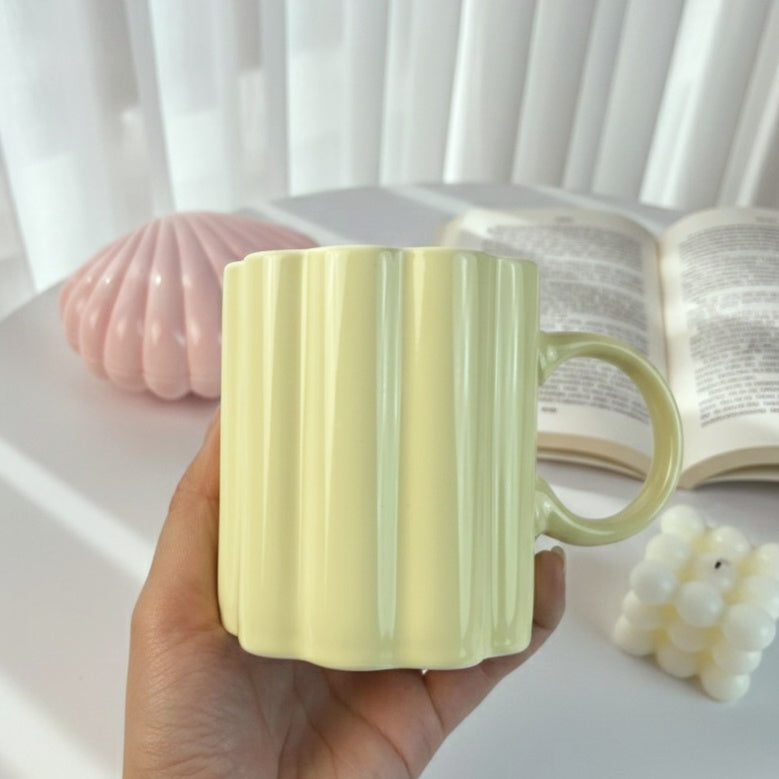 Flower Ripple Mug