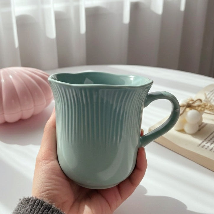 Tulip-Shaped Mug