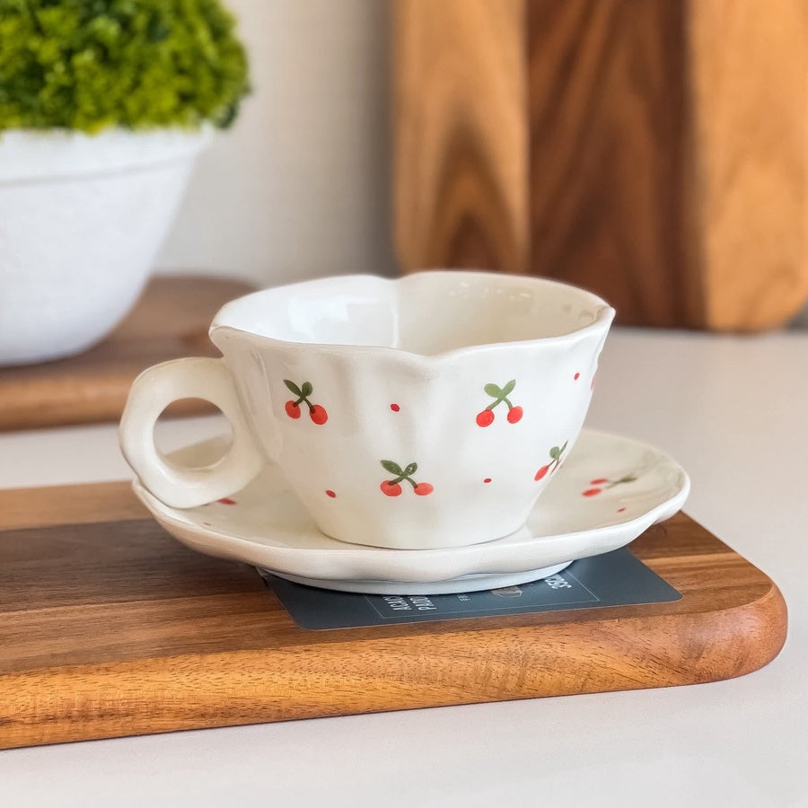 Pinkie Cherry Cup