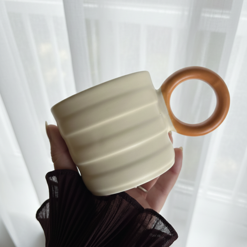 Halo Handle Mug
