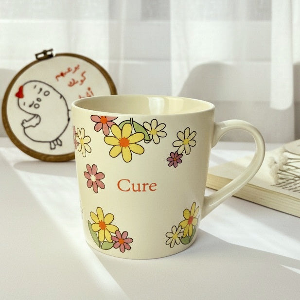 Beigy Flowery Mug