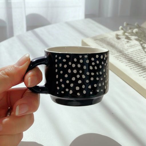 Mono Art Mug