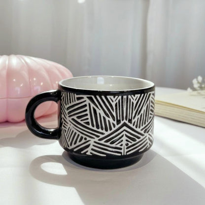 Mono Art Mug