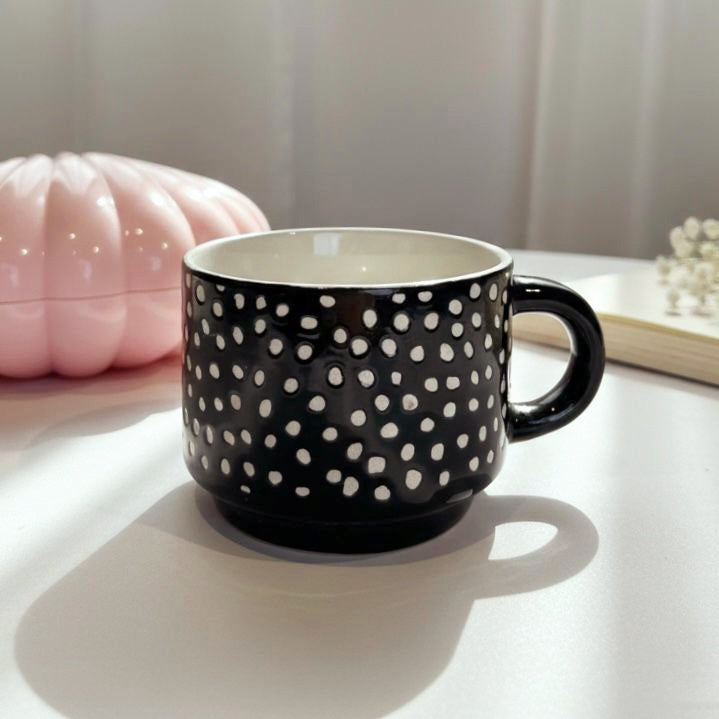 Mono Art Mug