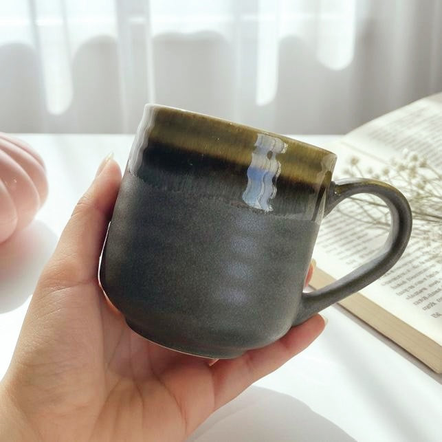 Goldy Grey Mug