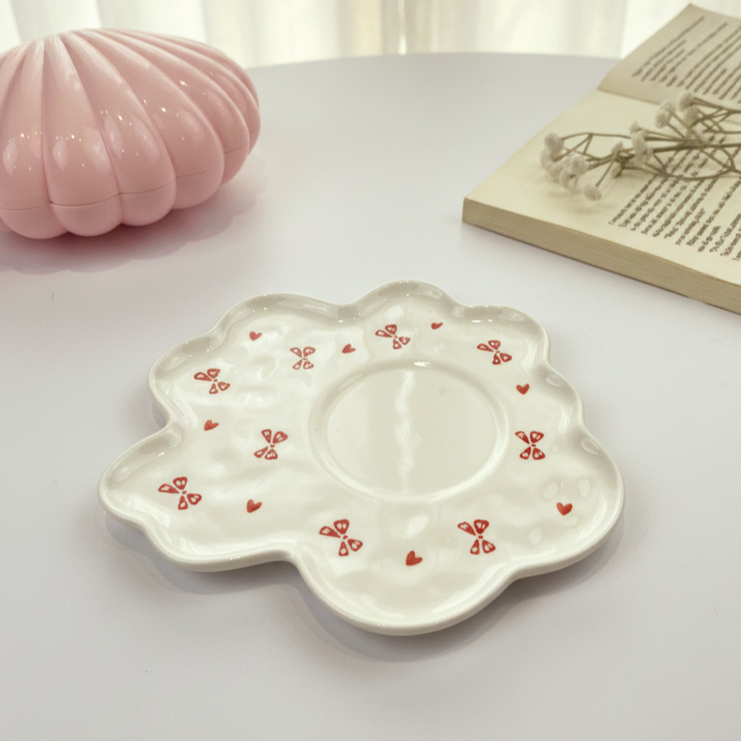 Pretty Bow Cup