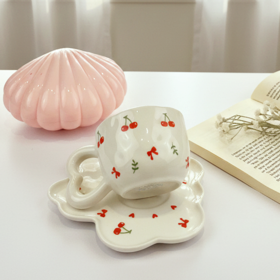 Cherry Bow Cup