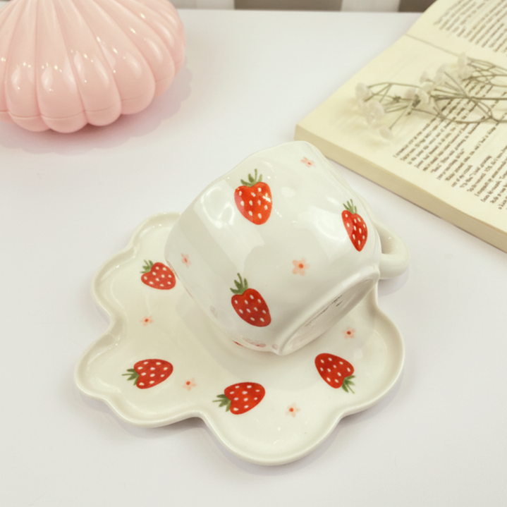 Strawberry Flowery Cup