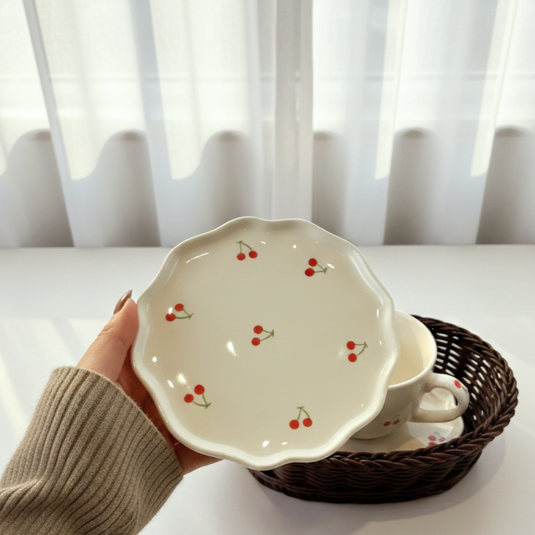 Sweet Cherry Cup