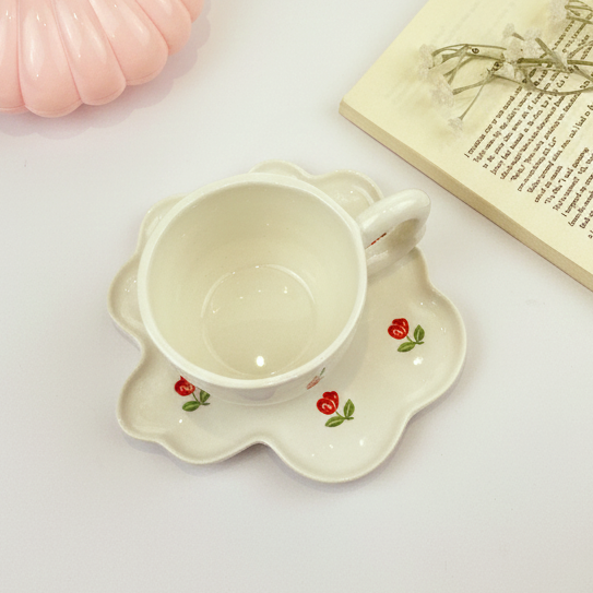 Red Rose Cup