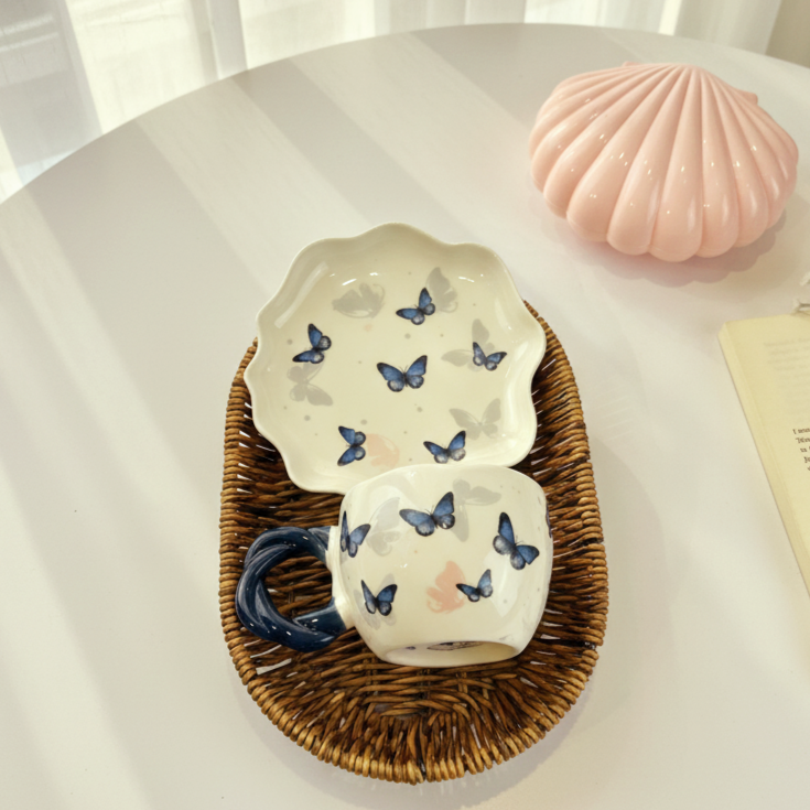 Tiny Blue Wings Cup