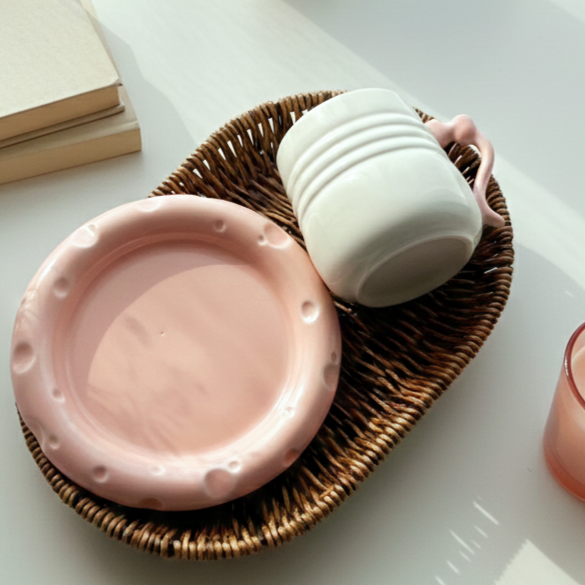 Pinky Moon Cup