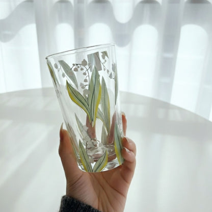 Green juicy flowery Cup