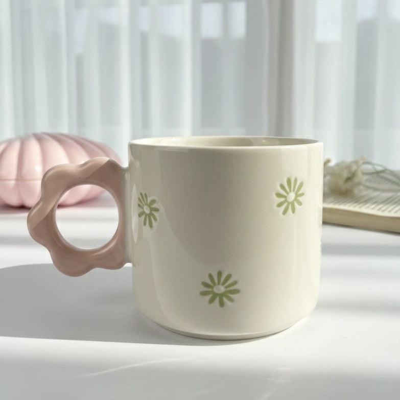 Daisy Handle Mug