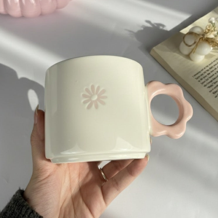 Daisy Handle Mug