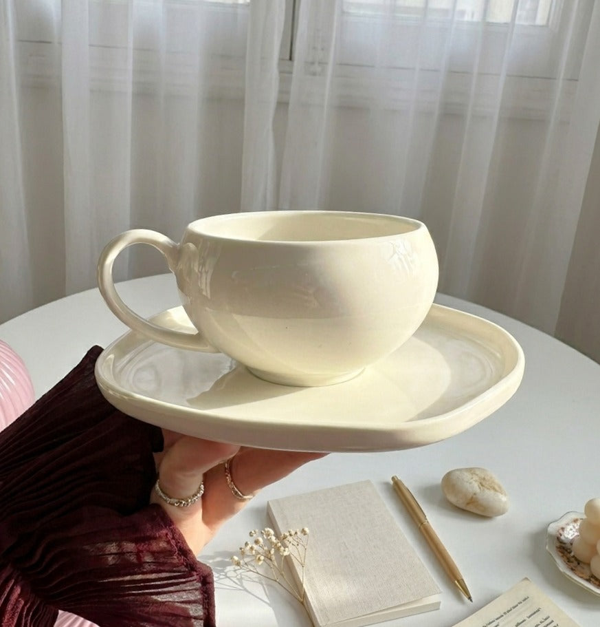 Pearl White Cup (one piece)