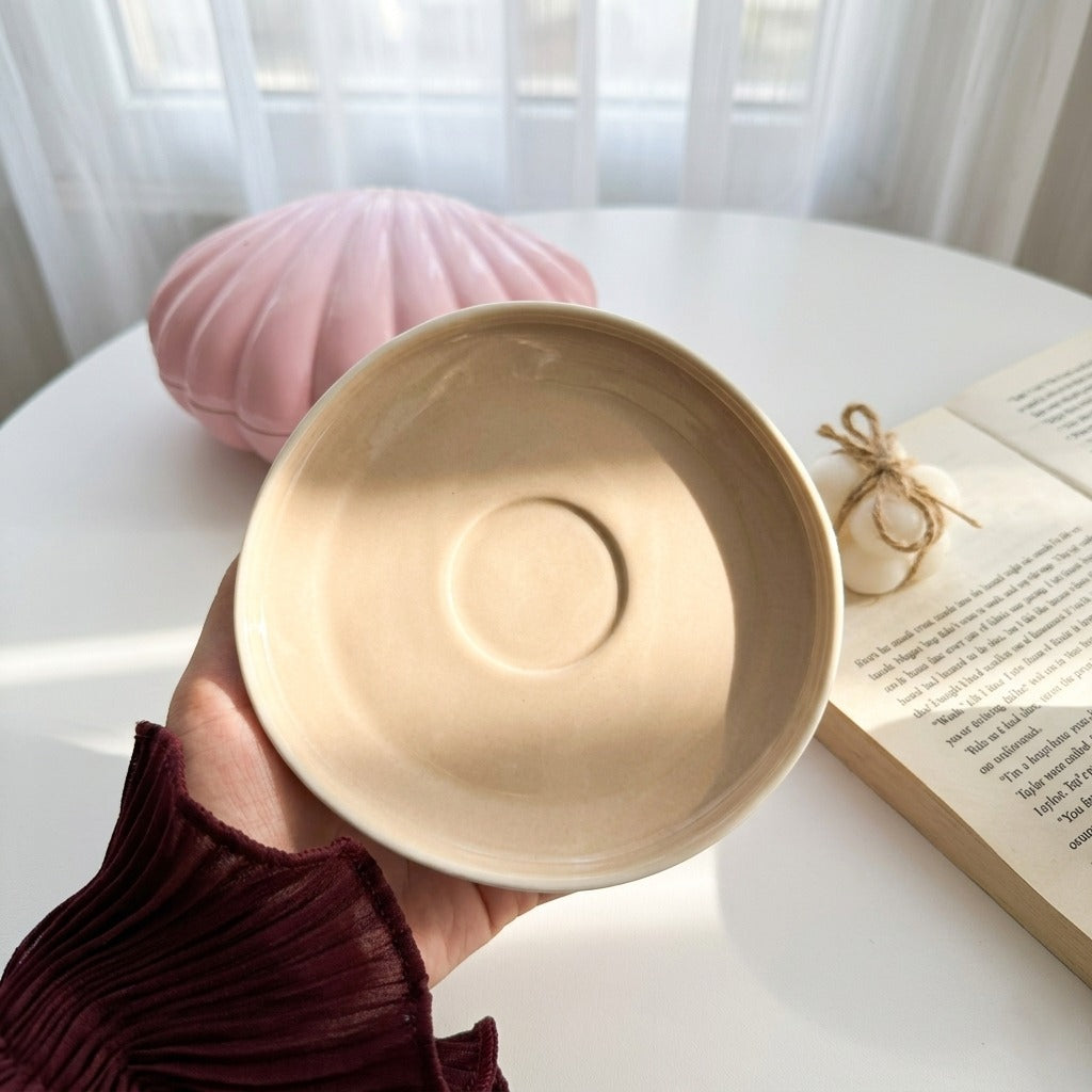 Pearl Beige Cup (one piece)