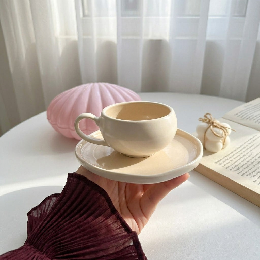 Pearl Beige Cup (one piece)