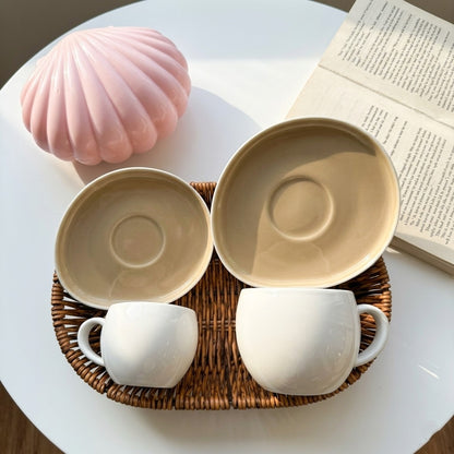 Beige Cozy Cup (one piece)