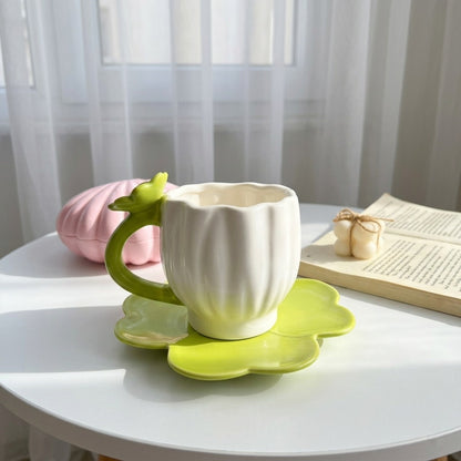 Clover Leaf Cup