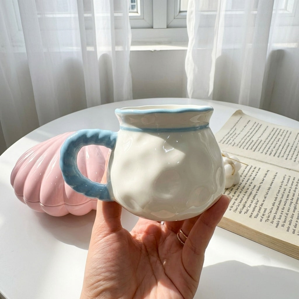 Tiny Bow Mug