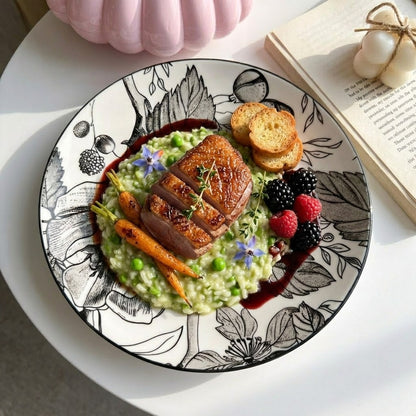 Black & White Bloom Plate