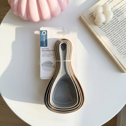 Cozy Measuring Set